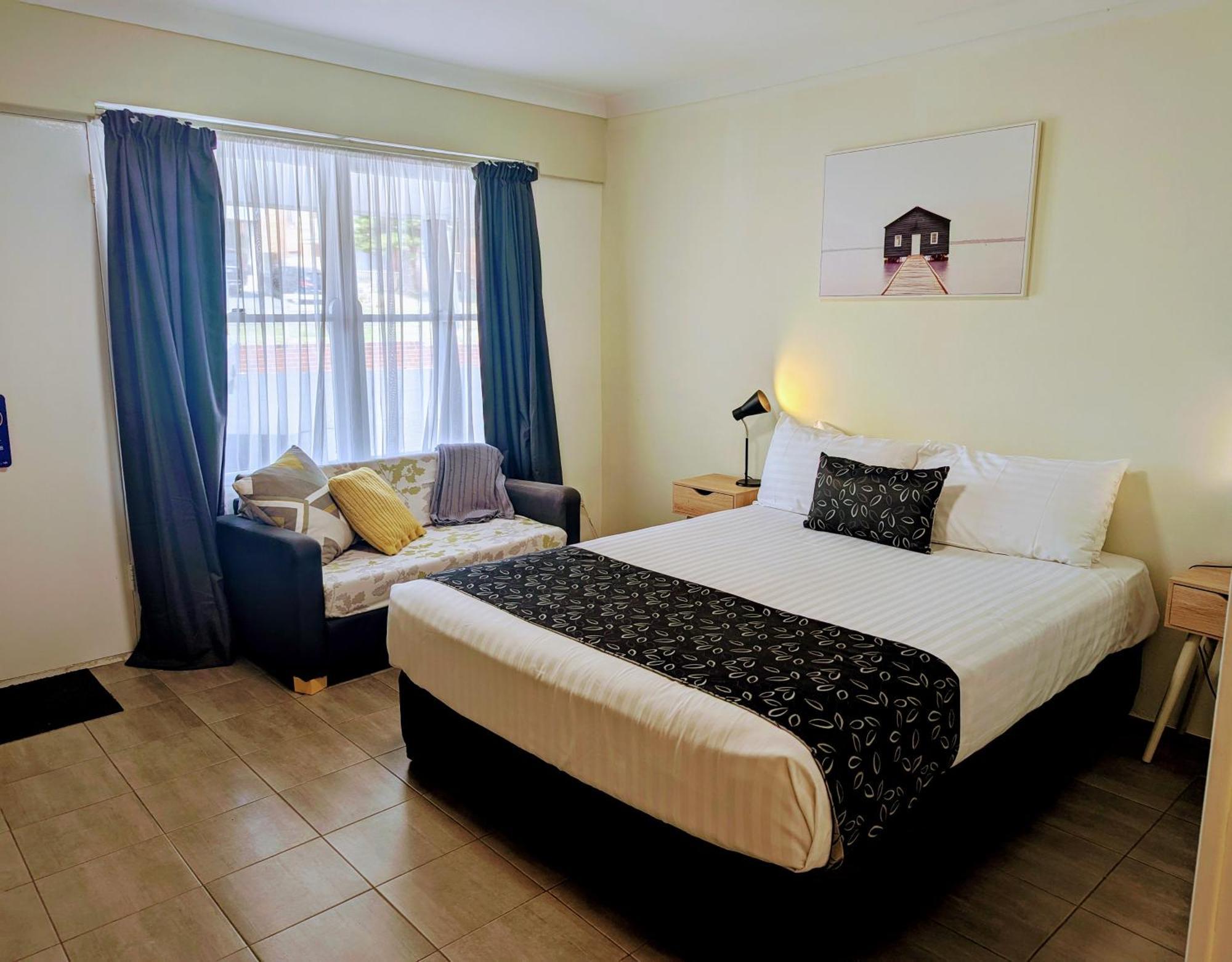 Ocean Drive Motel Bunbury Esterno foto